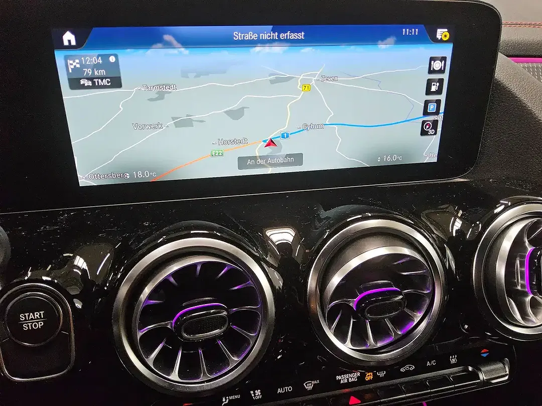 Mercedes-Benz EQA - Thumbnail 6