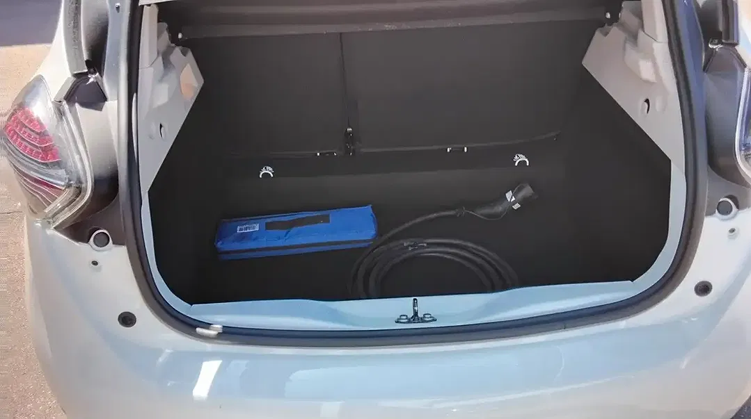 Renault ZOE - Thumbnail 16