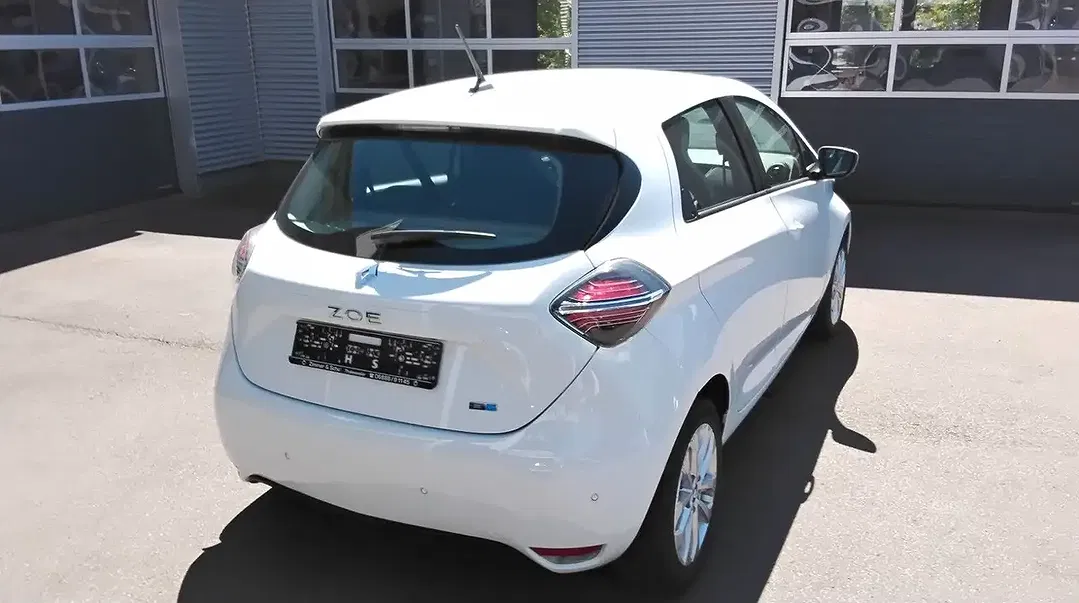 Renault ZOE - Thumbnail 8