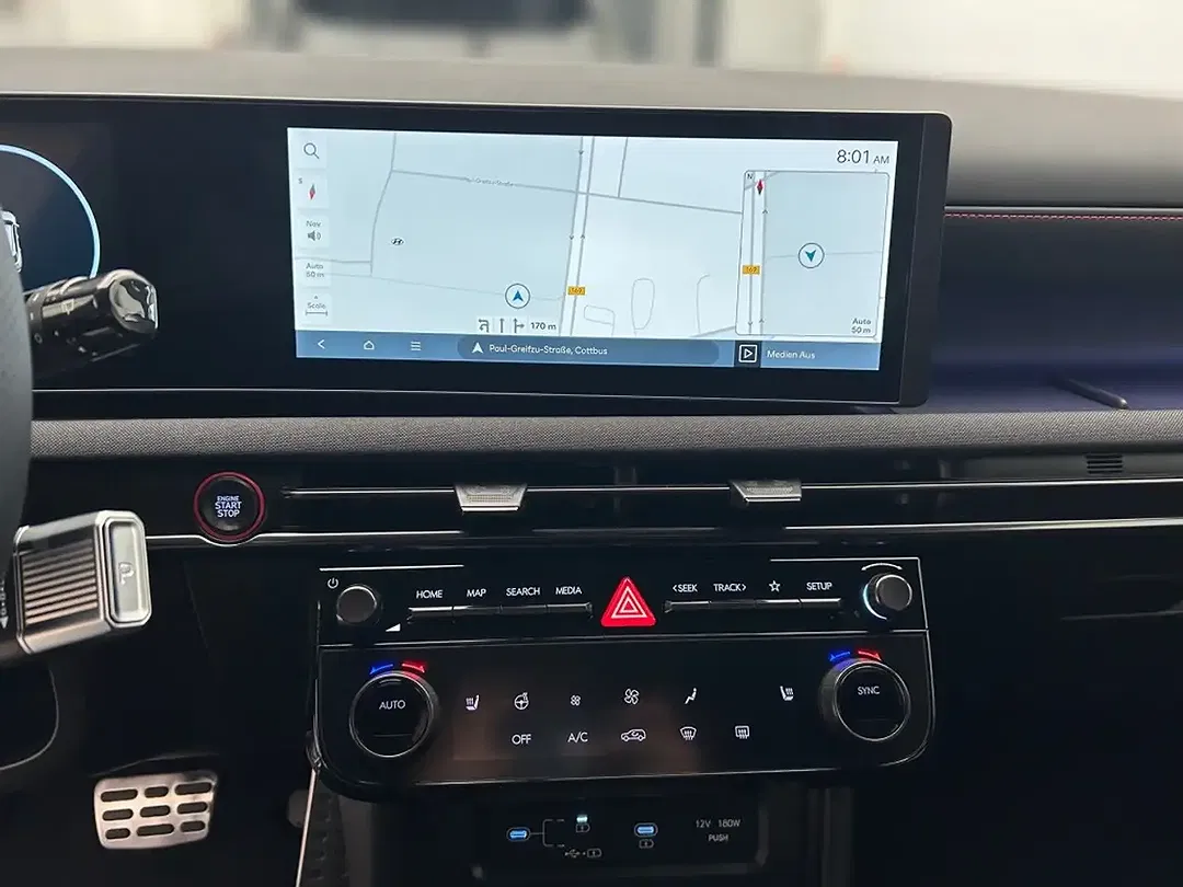 Hyundai TUCSON - Thumbnail 9