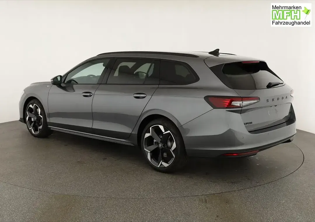 Skoda Superb - Thumbnail 3