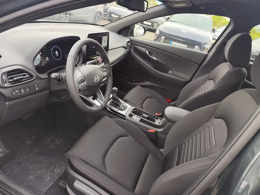 Hyundai i30 - Thumbnail 13