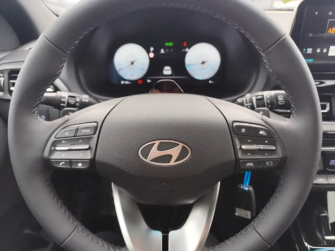 Hyundai i30 - Thumbnail 15