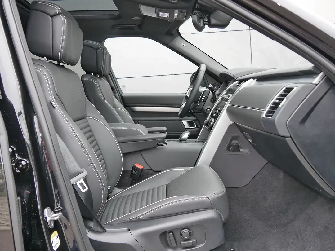 Land Rover Discovery - Thumbnail 3