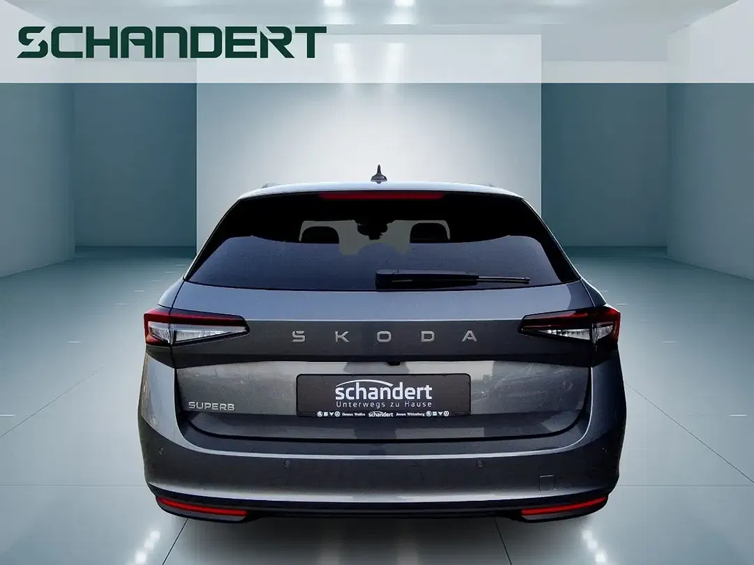 Skoda Superb - Thumbnail 3