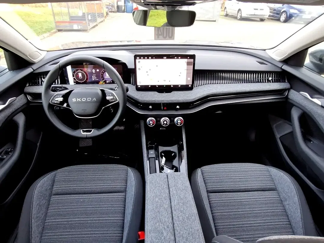 Skoda Superb - Thumbnail 7