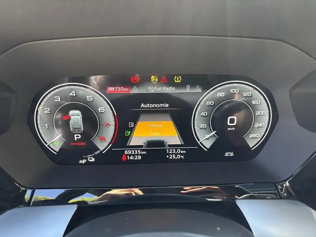 Audi A3 - Thumbnail 5
