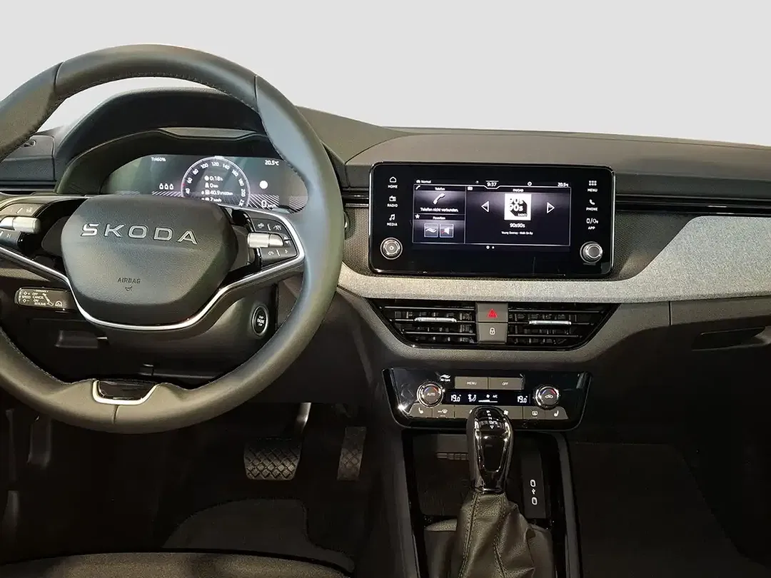 Skoda Kamiq - Thumbnail 13