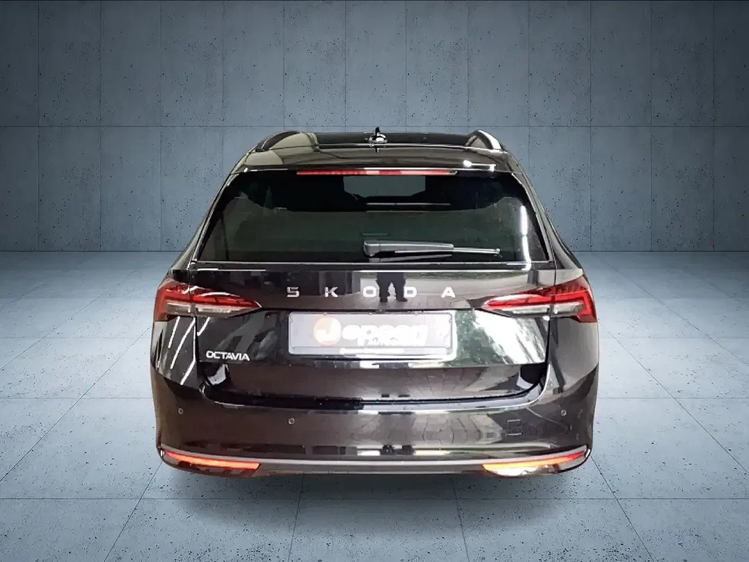 Skoda Octavia - Thumbnail 4