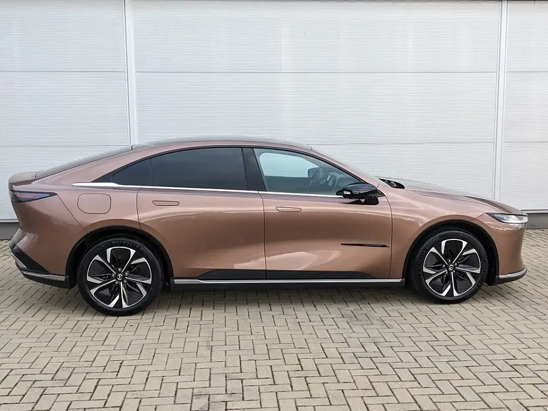 Mazda 6e - Thumbnail 5