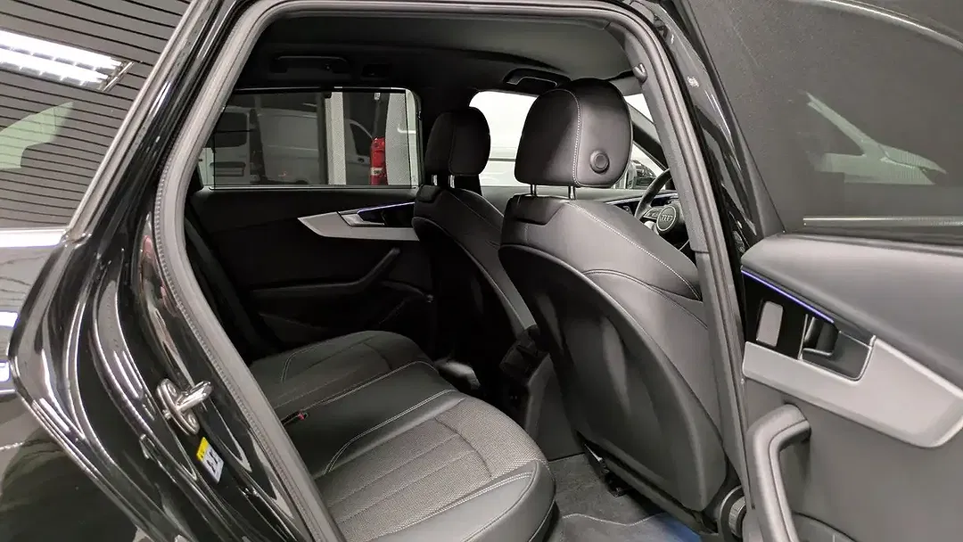 Audi A4 - Thumbnail 13