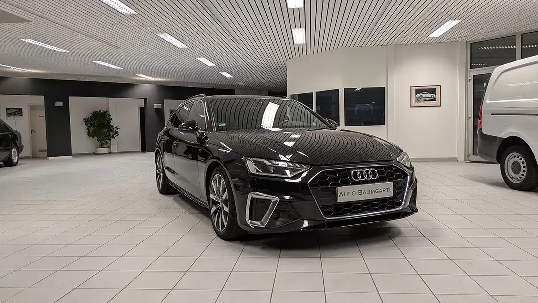 Audi A4 - Thumbnail 3