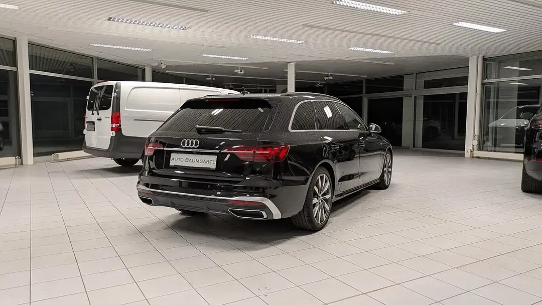 Audi A4 - Thumbnail 6
