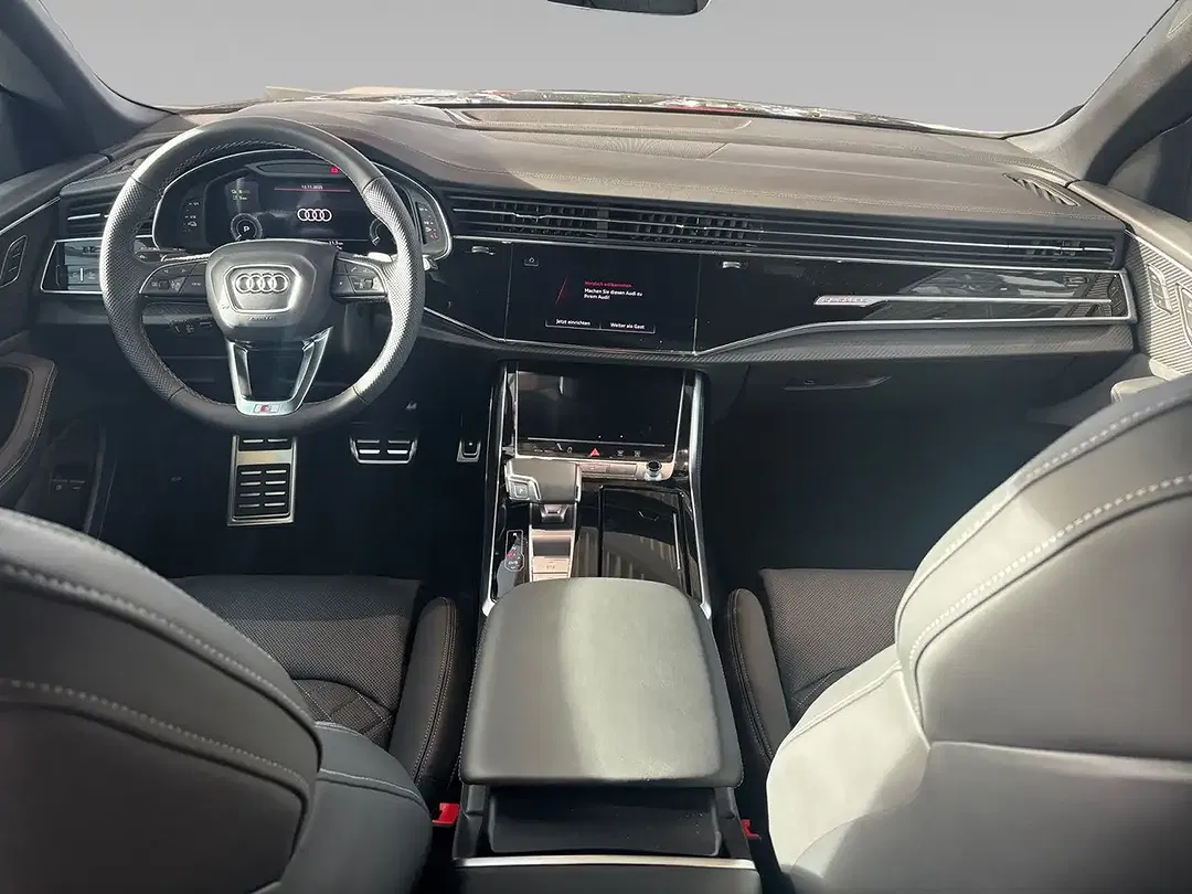 Audi Q8 - Thumbnail 11