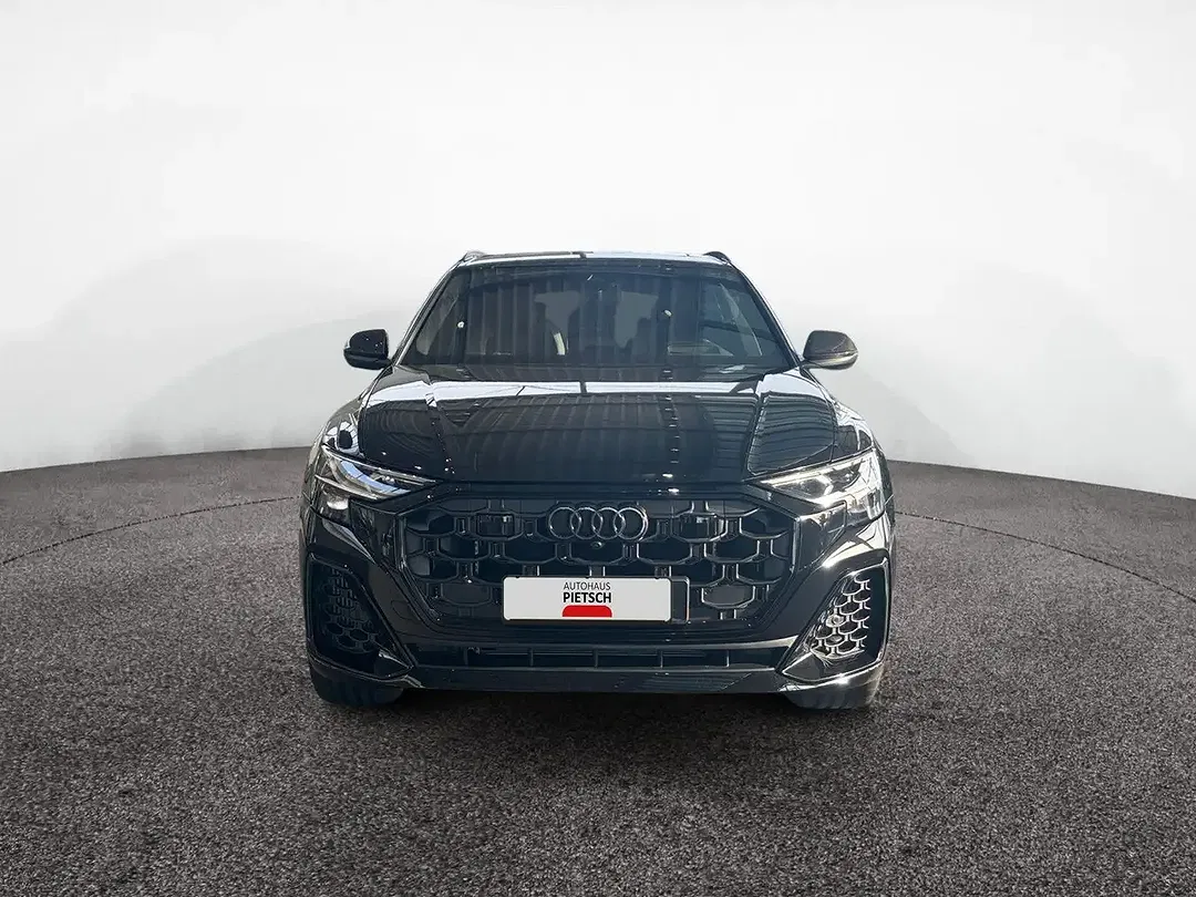 Audi Q8 - Thumbnail 8