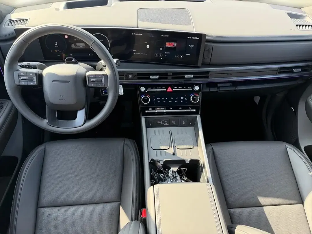 Hyundai SANTA FE - Thumbnail 11