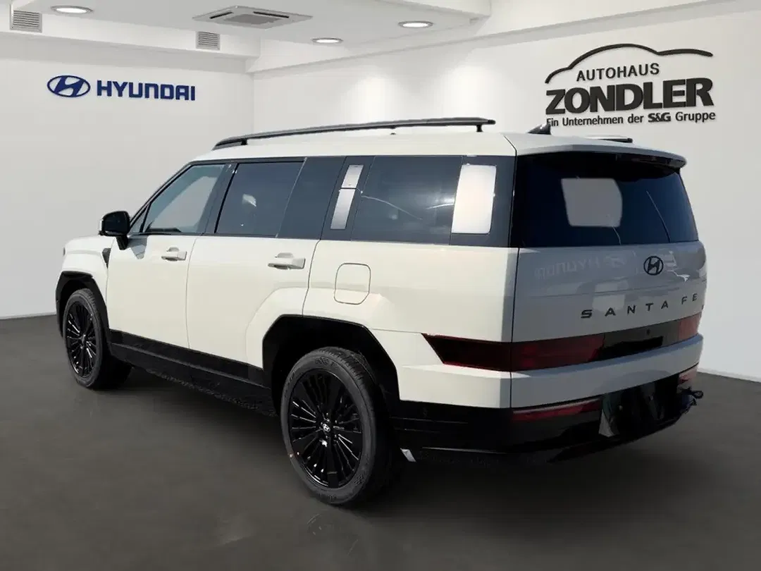 Hyundai SANTA FE - Thumbnail 4