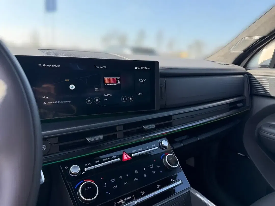 Hyundai SANTA FE - Thumbnail 9