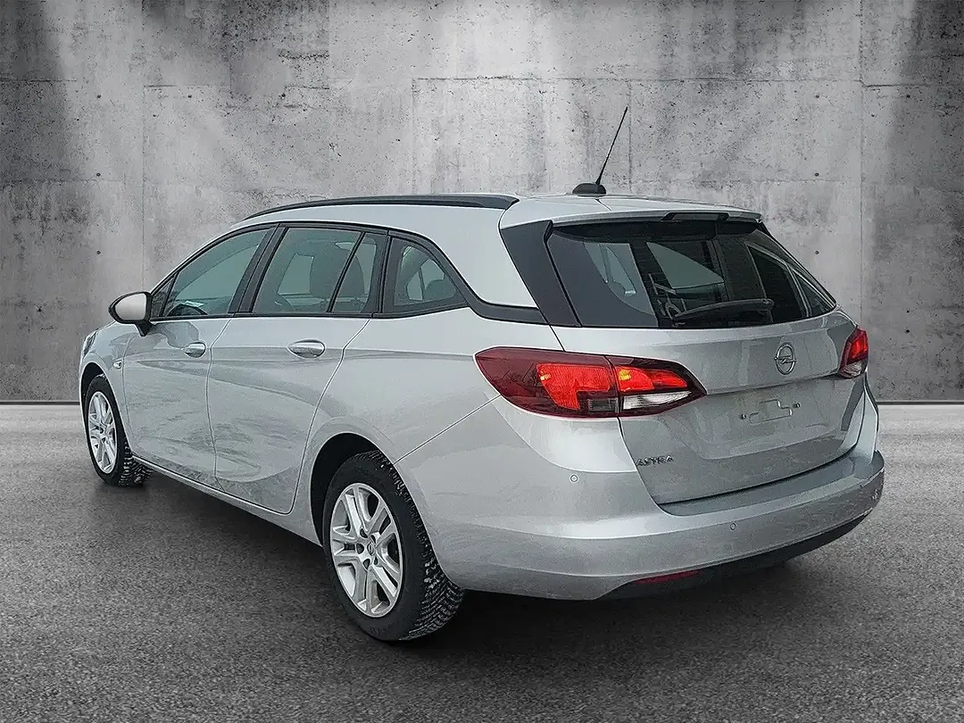 Opel Astra - Thumbnail 3