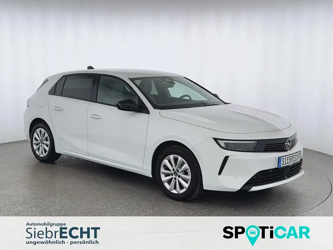 Opel Astra - Thumbnail 1