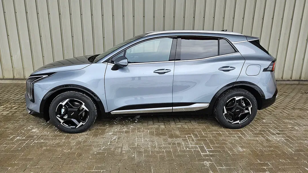 Kia Sportage - Thumbnail 3