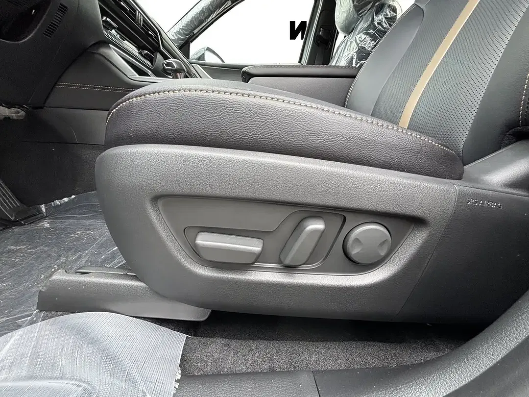 Mazda CX-60 - Thumbnail 4