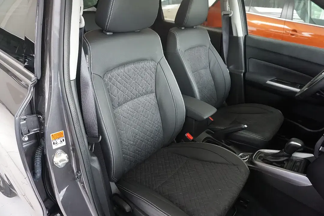 Suzuki Vitara - Thumbnail 14