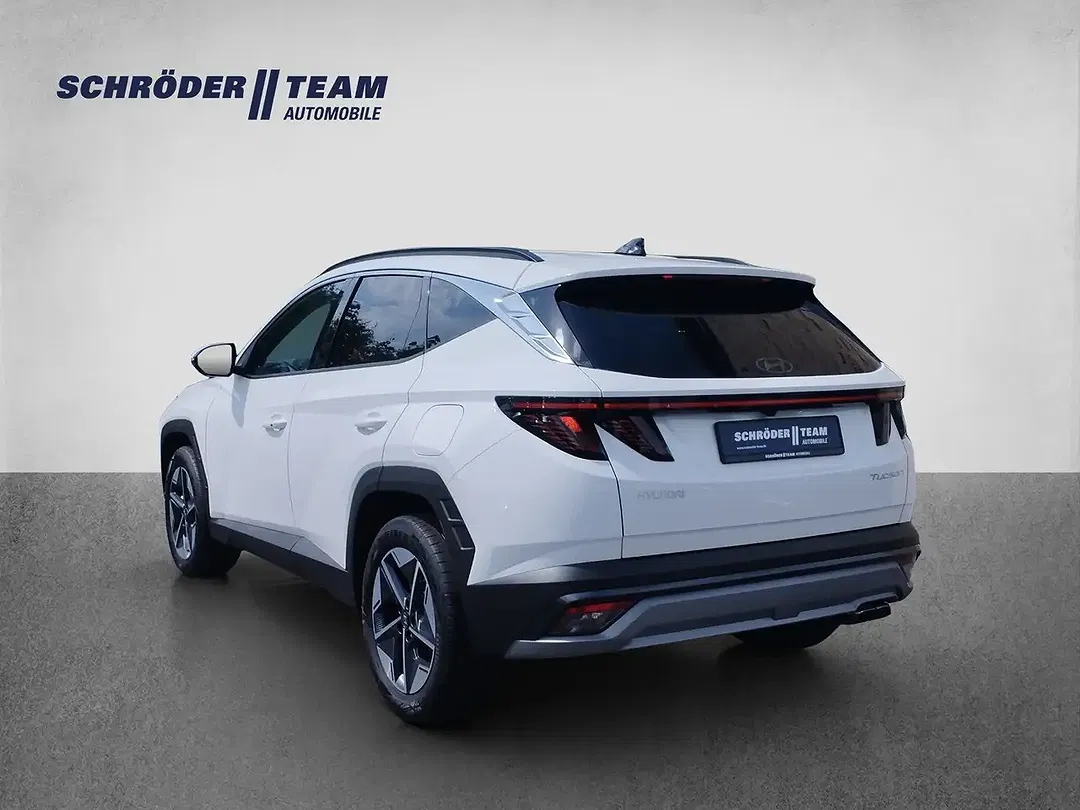 Hyundai TUCSON - Thumbnail 3