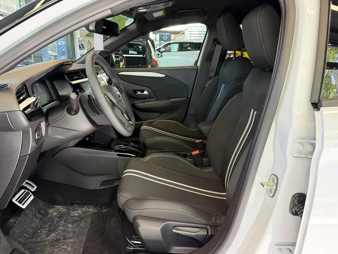 Opel Corsa - Thumbnail 12