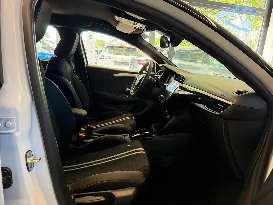 Opel Corsa - Thumbnail 14