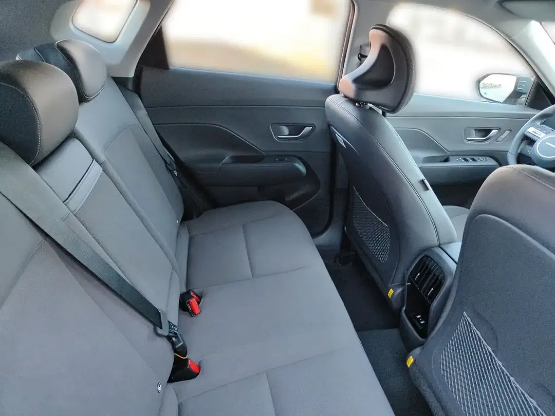 Hyundai KONA - Thumbnail 13
