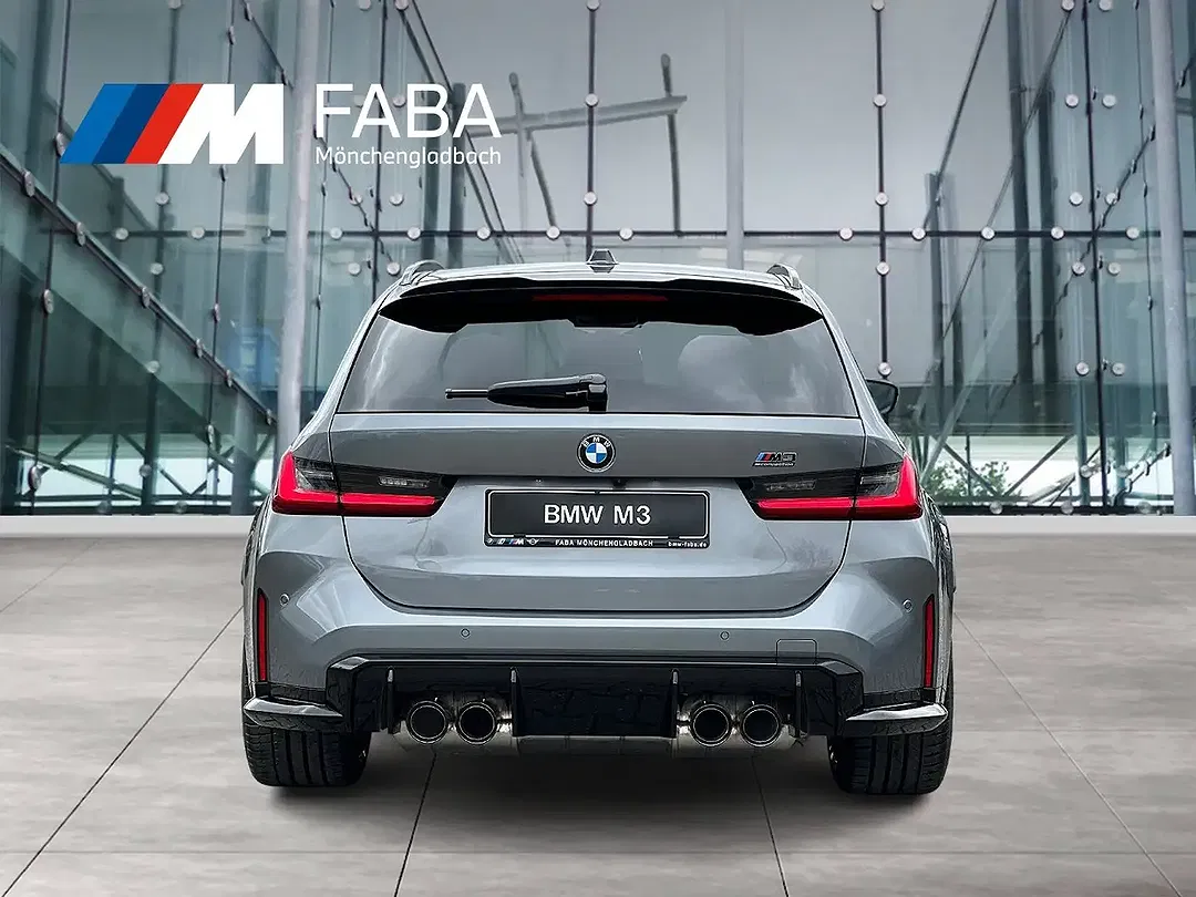 BMW M3 - Thumbnail 3