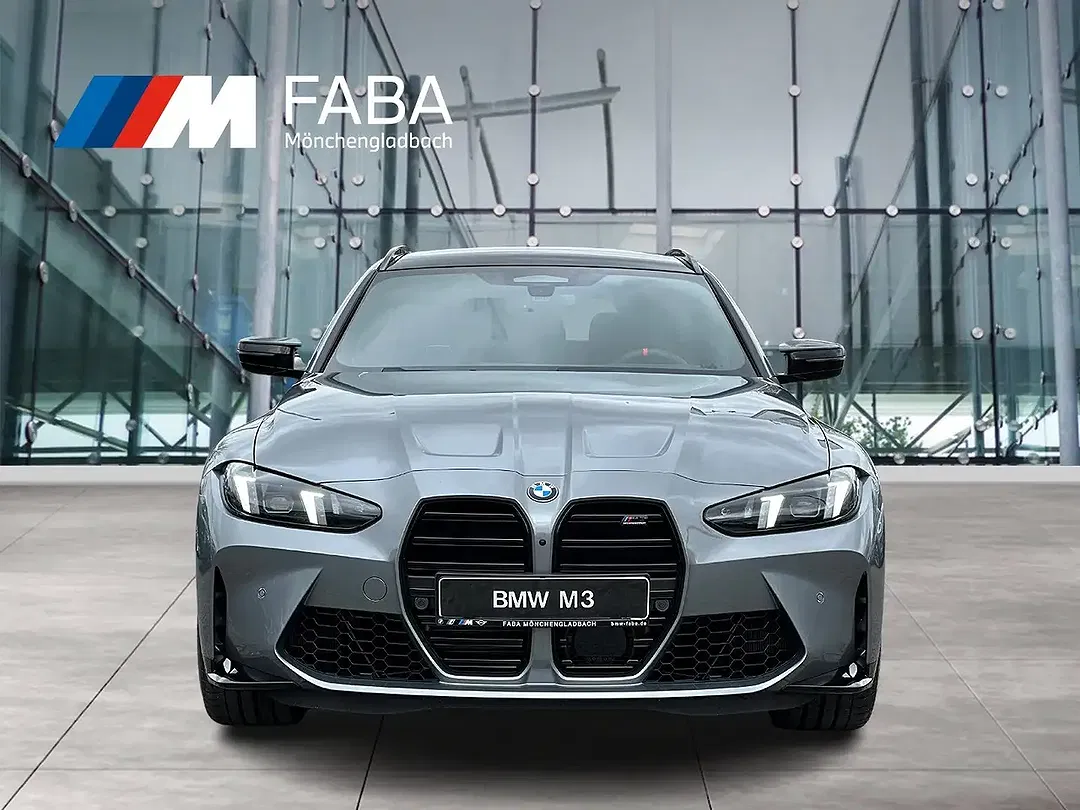 BMW M3 - Thumbnail 4