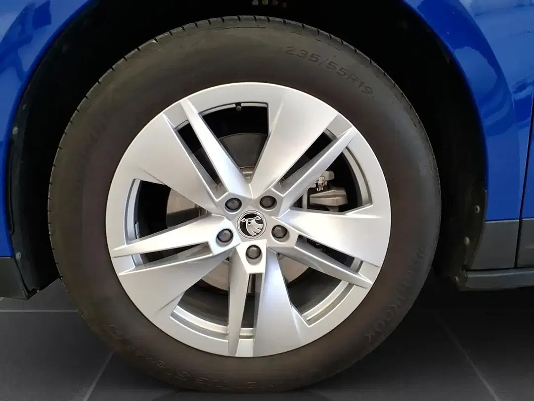 Skoda Enyaq - Thumbnail 6