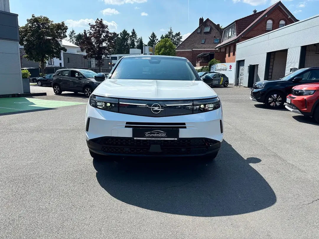 Opel Grandland X - Thumbnail 3