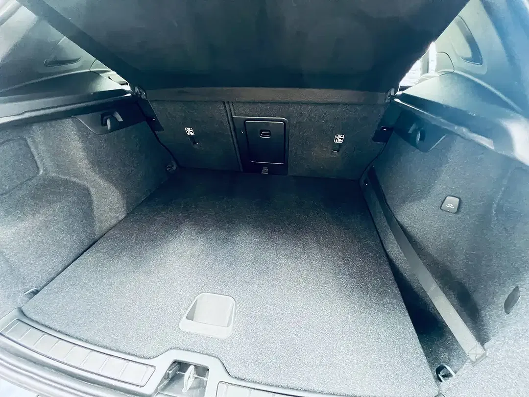 Volvo XC40 - Thumbnail 14