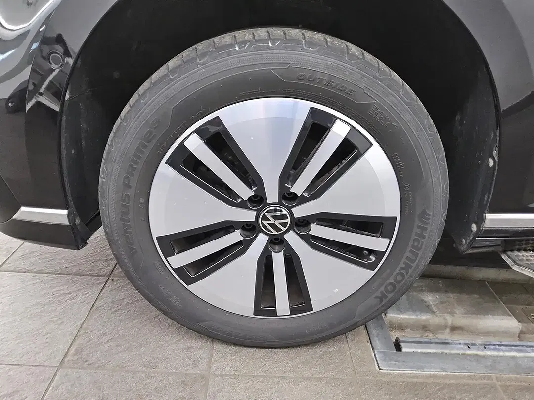 Volkswagen Passat Variant - Thumbnail 10