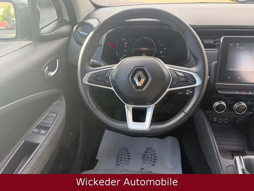 Renault ZOE - Thumbnail 10