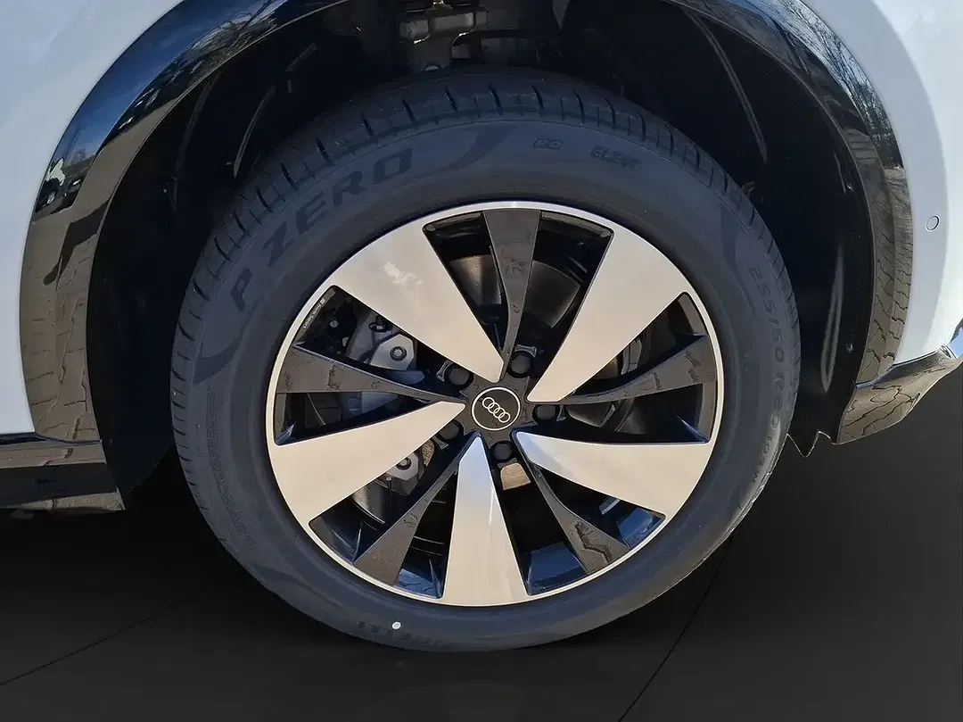 Audi Q6 e-tron - Thumbnail 12
