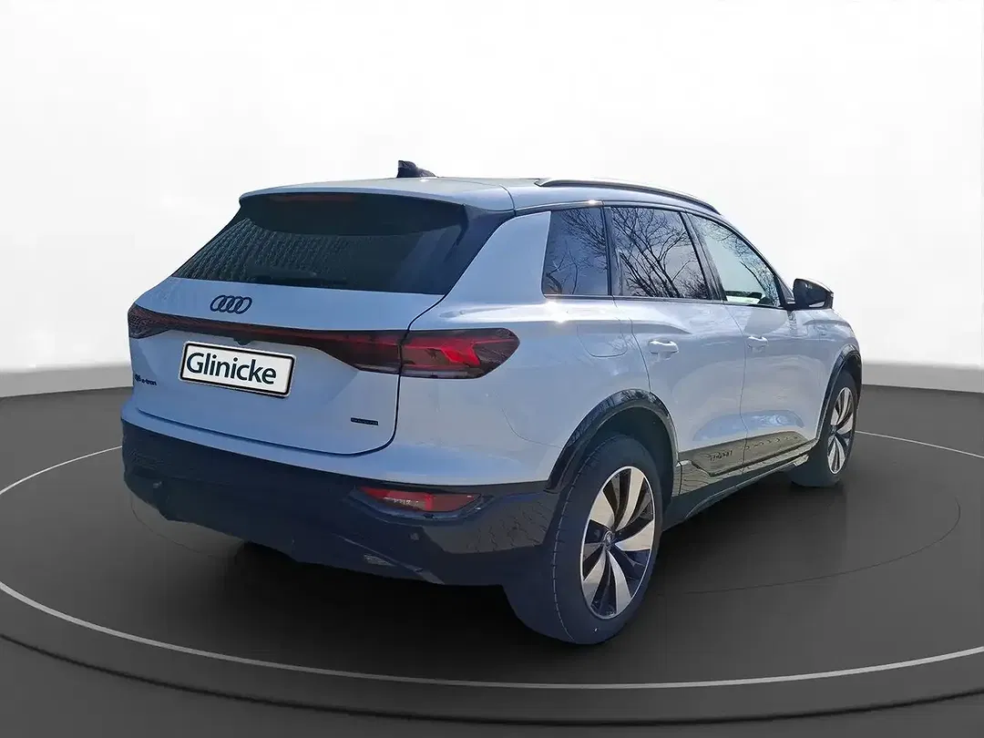 Audi Q6 e-tron - Thumbnail 9