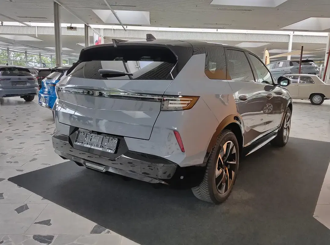 Opel Grandland - Thumbnail 8