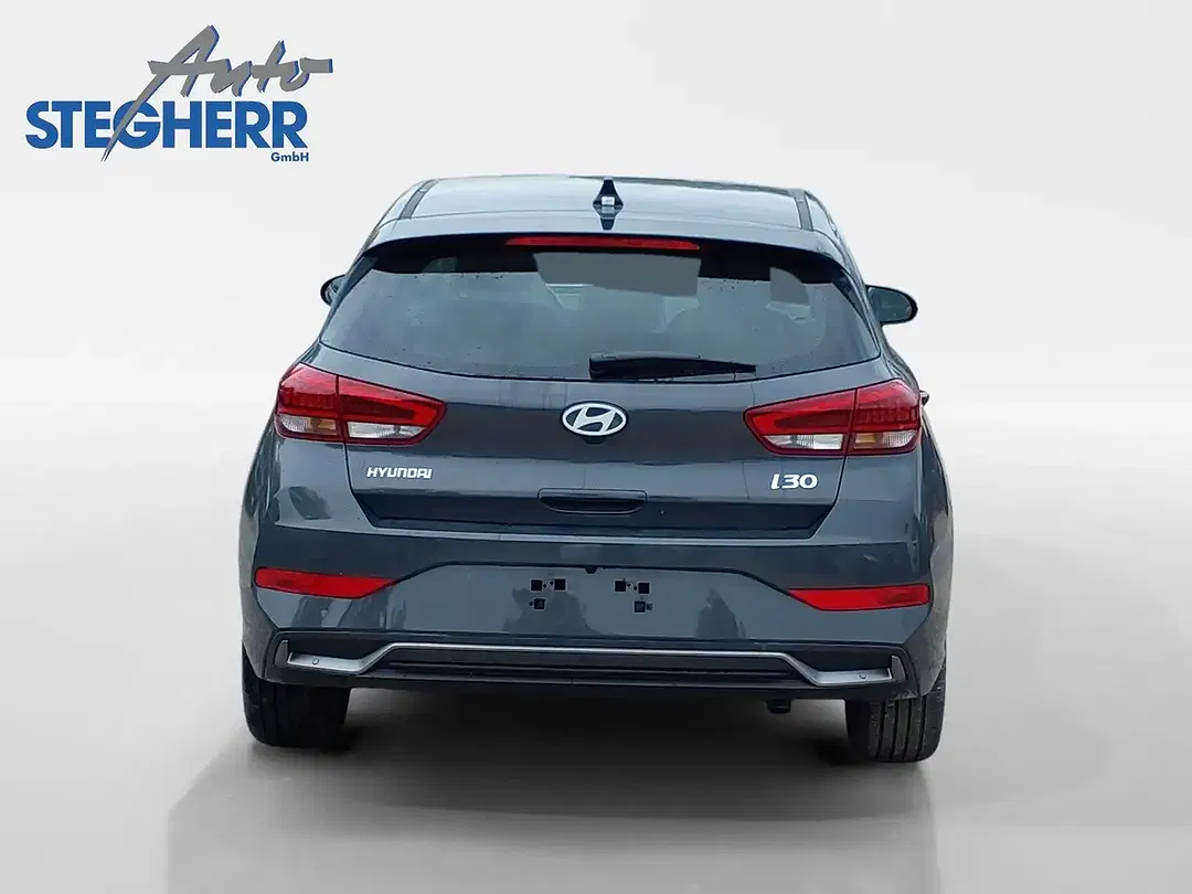 Hyundai i30 - Thumbnail 4