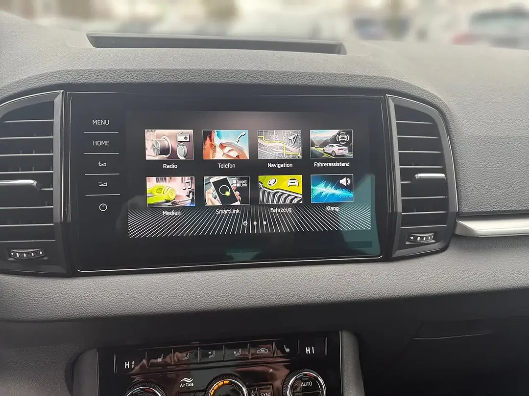 Skoda Karoq - Thumbnail 10