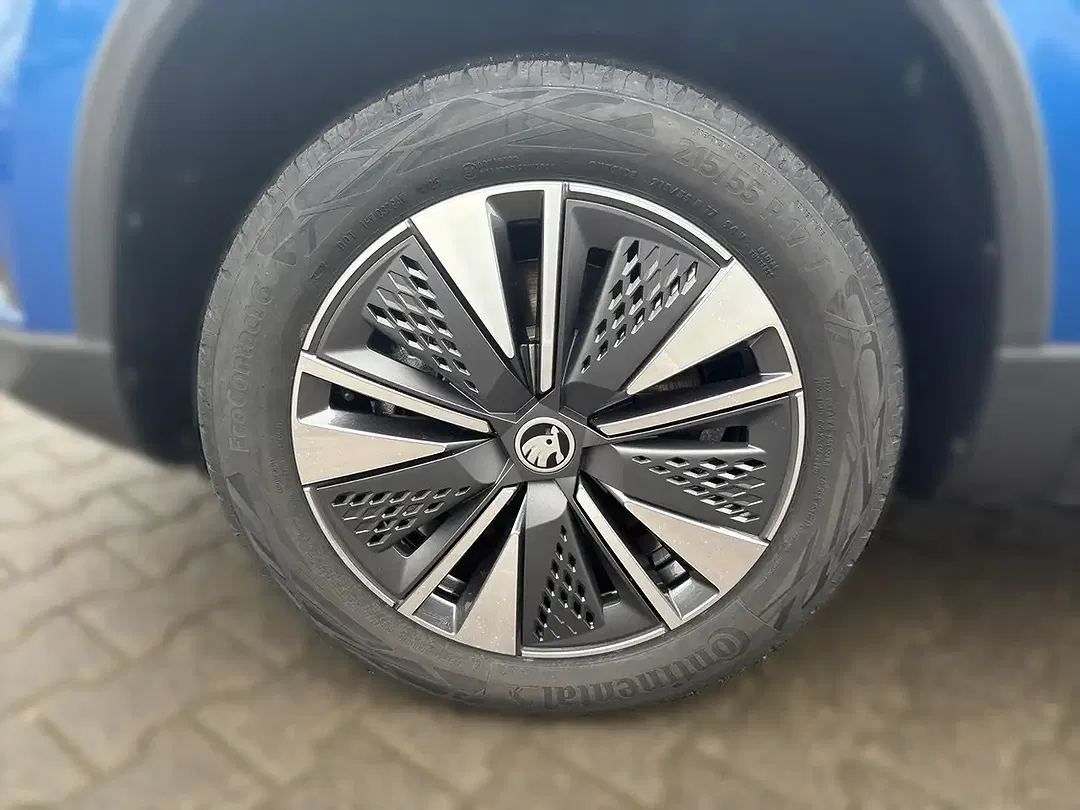 Skoda Karoq - Thumbnail 5