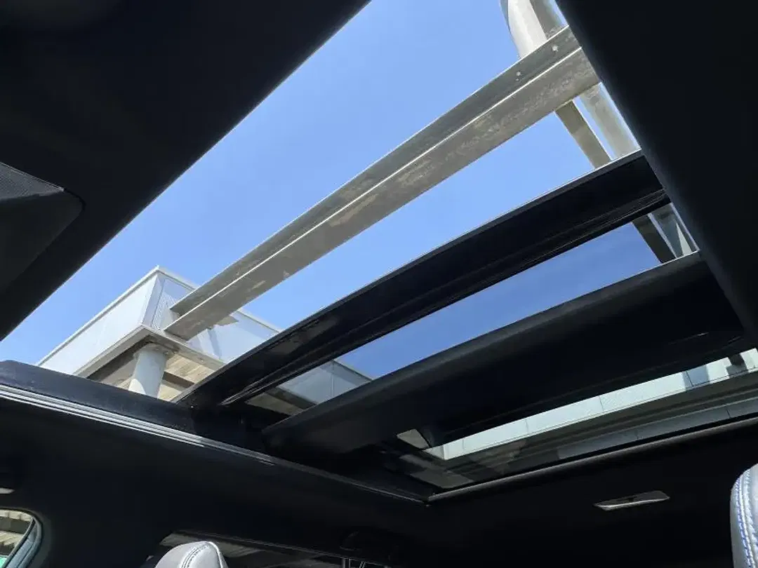 Toyota RAV 4 - Thumbnail 15