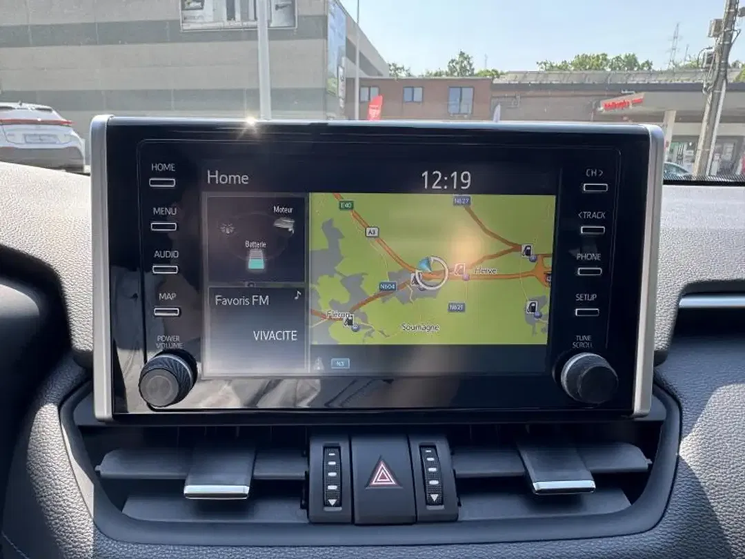Toyota RAV 4 - Thumbnail 9