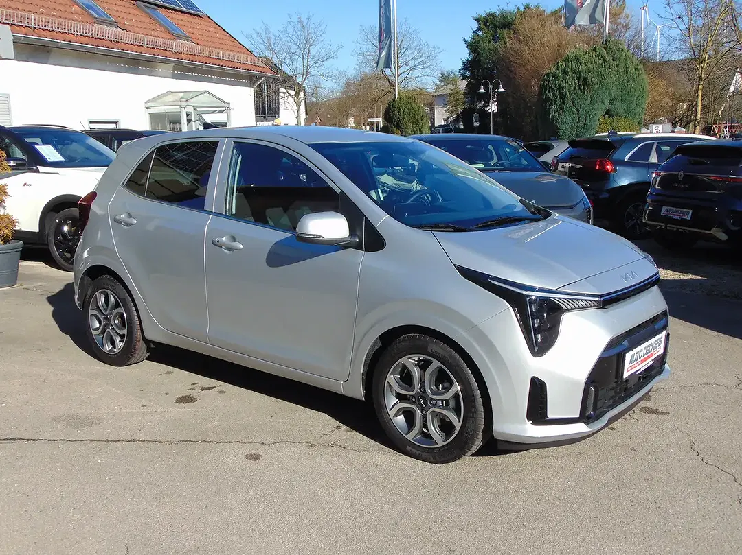 Kia Picanto - Thumbnail 6