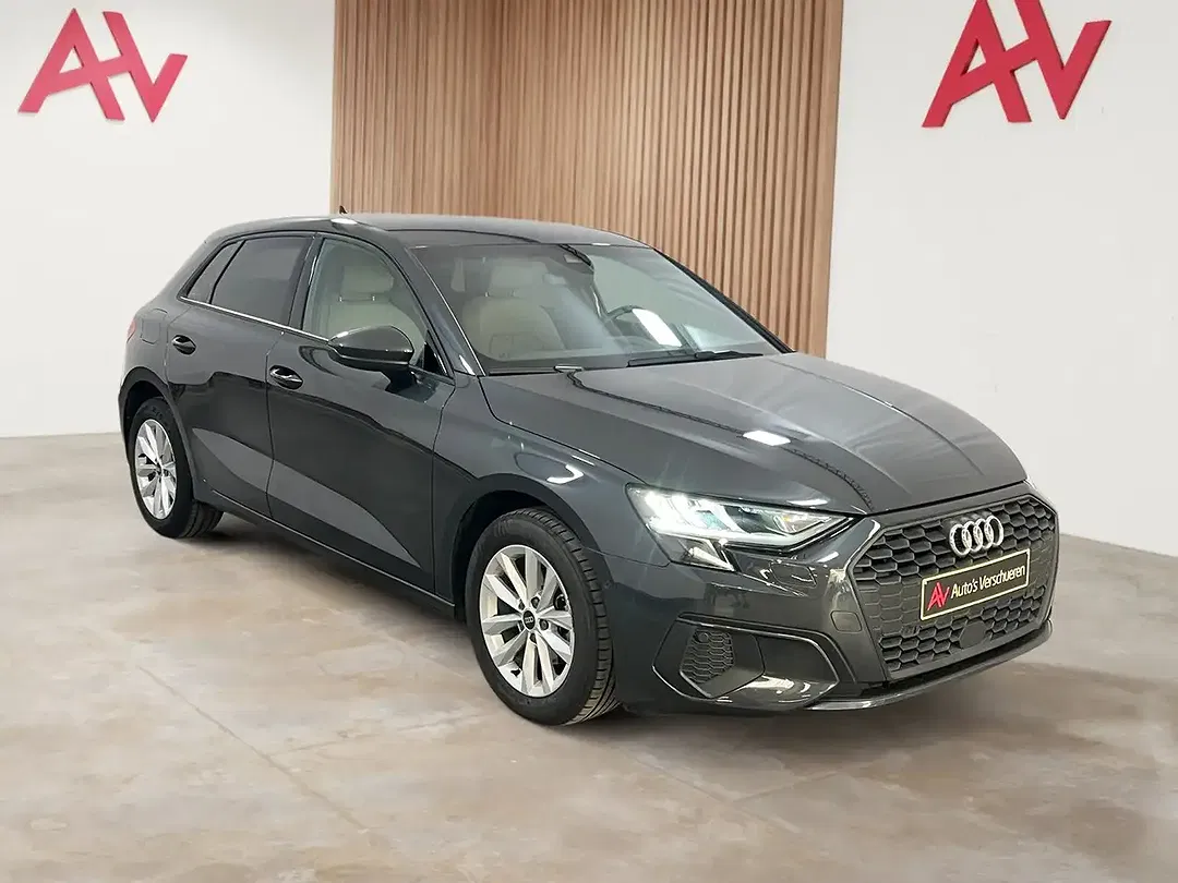 Audi A3 - Thumbnail 3