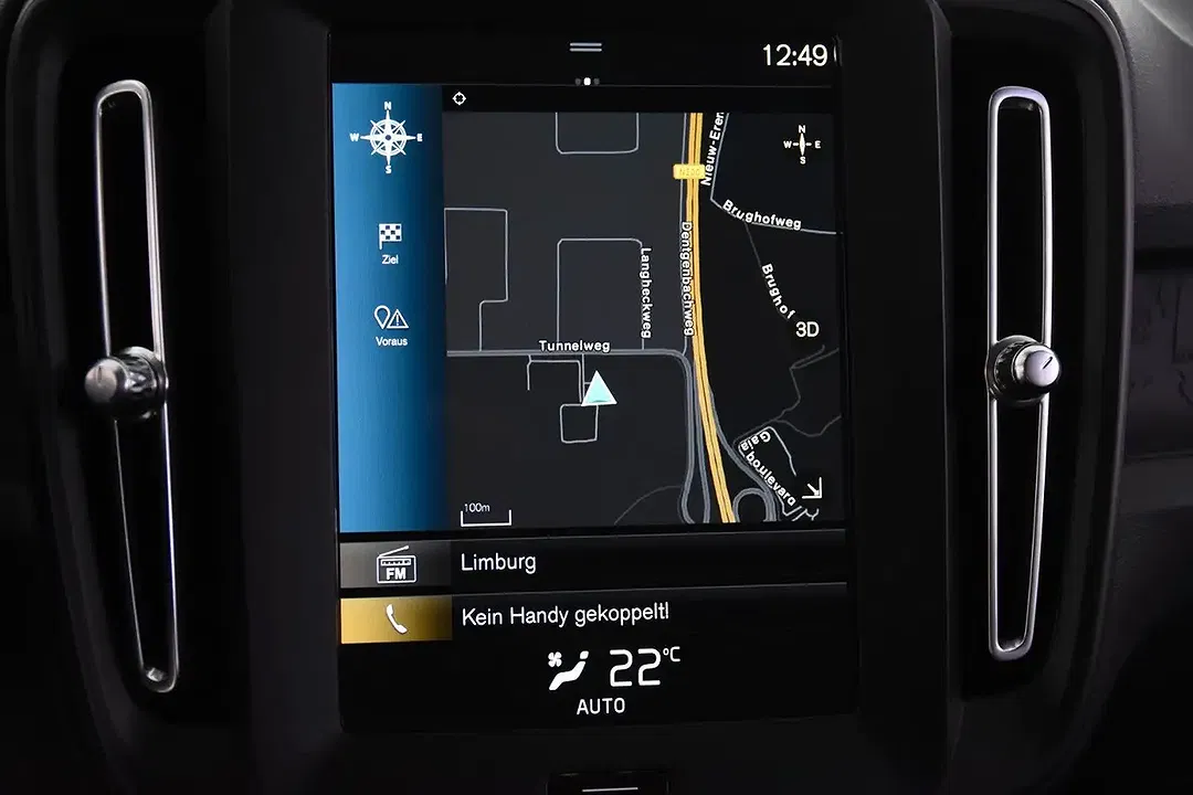 Volvo XC40 - Thumbnail 14