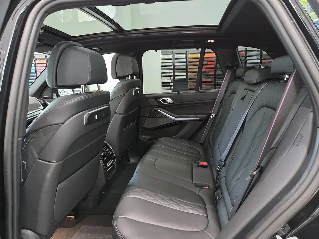 BMW X5 - Thumbnail 10